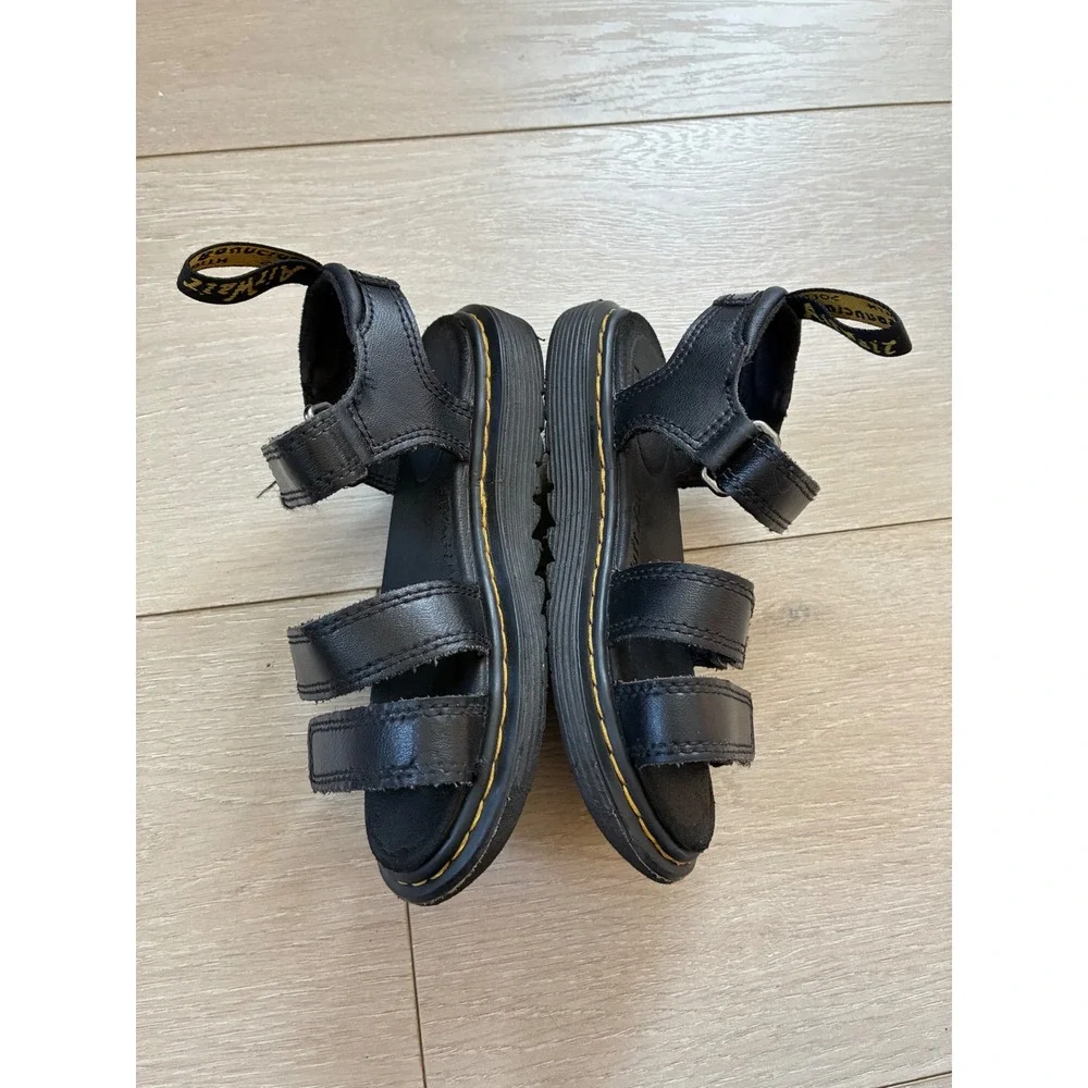 Dr. Martens Klaire J Black Leather Triple Strap Sandals Kids Size 12 US‎